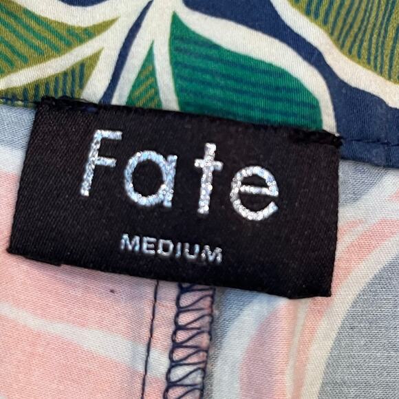 Fate Women's Med Multicolor Island Print Lightweight Straight Leg Pant FP60025 - Picture 3 of 10